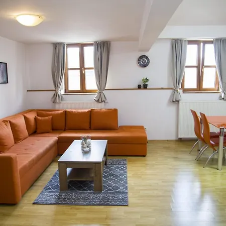 Apartment Kamelia
