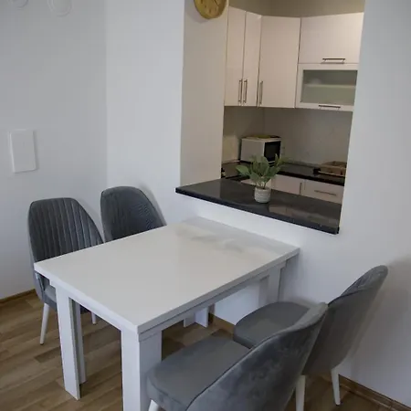 Kamelia Apartment *